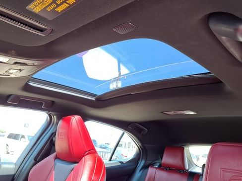 Used 2019 Lexus UX 200 F Sport w/ F Sport Premium Package FWD image 30