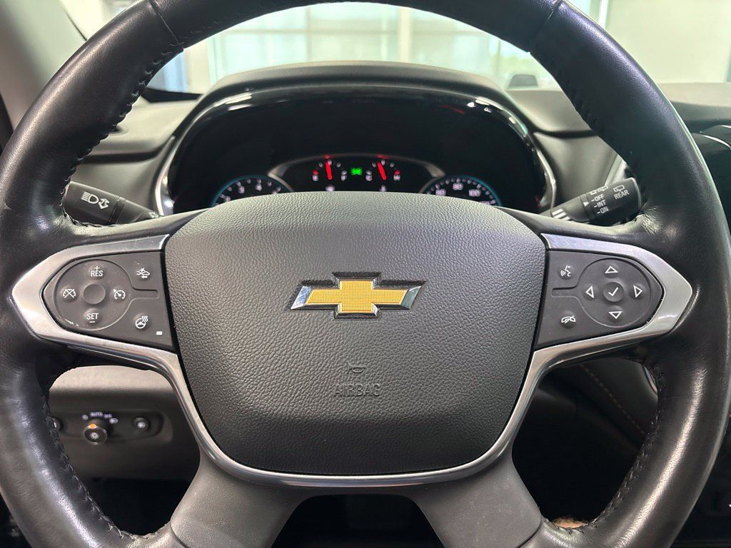 Used 2021 Chevrolet Traverse Premier AWD/4WD image 19