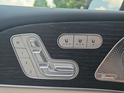 New 2026 Mercedes-Benz GLS 450 4MATIC image 31