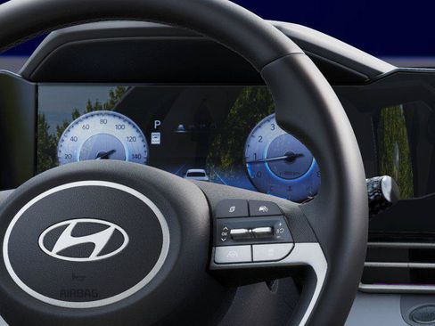 New 2026 Hyundai Elantra Limited FWD image 14