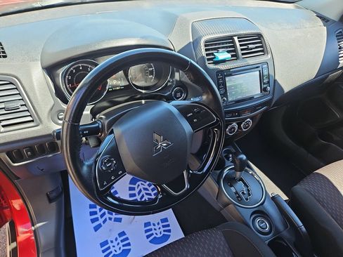 Used 2017 Mitsubishi Outlander Sport SE AWD/4WD image 12
