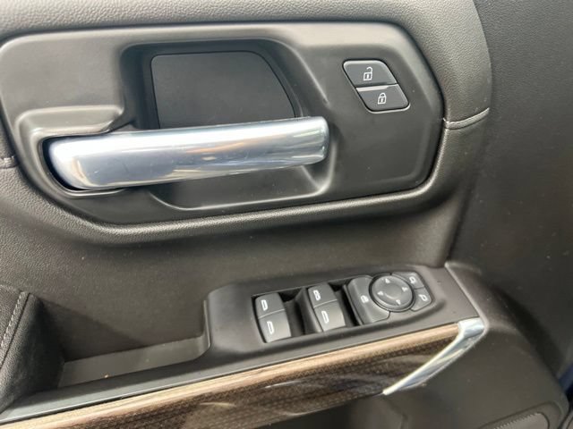 Used 2022 Chevrolet Silverado 1500 LT AWD/4WD image 12