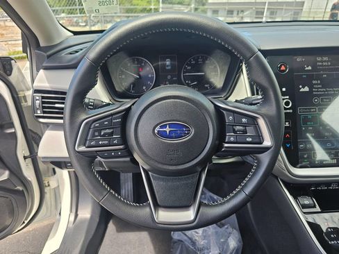 Used 2025 Subaru Legacy Premium AWD/4WD image 23