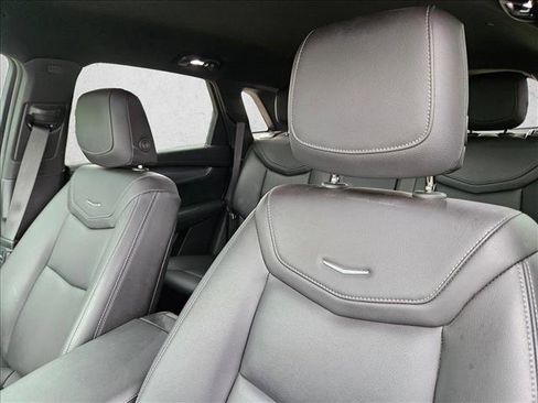 Used 2021 Cadillac XT5 Luxury w/ LPO, Floor Liner Package FWD image 14