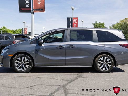 Used 2025 Honda Odyssey EX-L image 15
