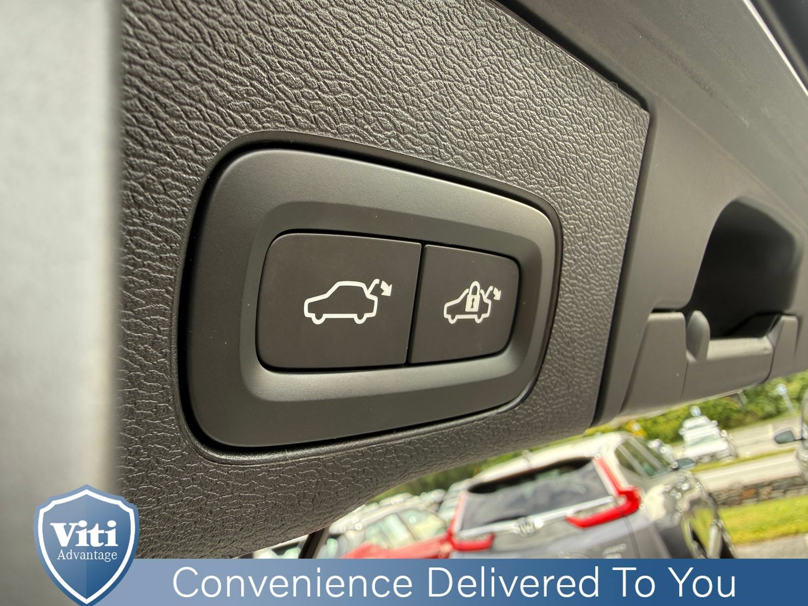 Used 2026 Volvo XC60 B5 Plus w/ Protection Package Premier AWD/4WD image 24