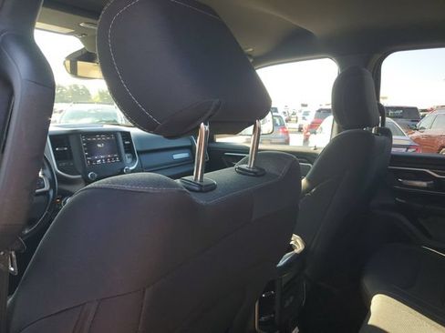 Used 2021 RAM 1500 Big Horn AWD/4WD image 10
