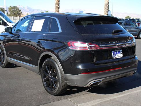 Used 2023 Lincoln Nautilus Reserve w/ Monochromatic Package image 4