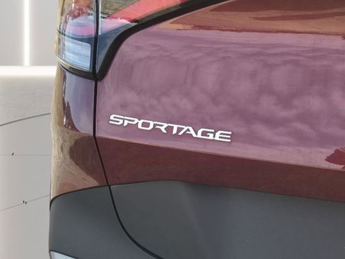 Used 2023 Kia Sportage X-Line w/ X-Line Premium Package image 25