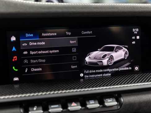 Certified 2025 Porsche 911 GT3 RWD image 55