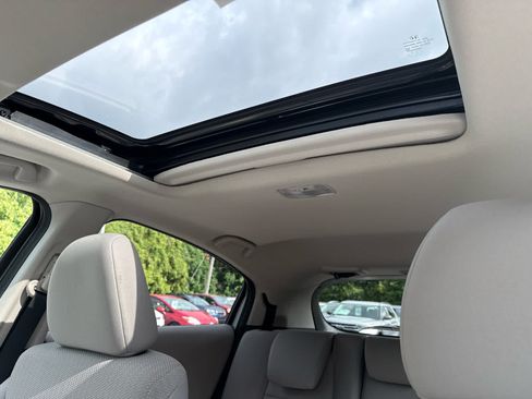 Used 2017 Honda HR-V EX image 24