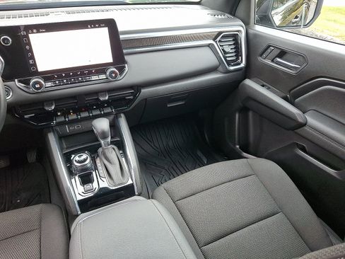 Used 2023 GMC Canyon Elevation w/ Convenience Package image 16