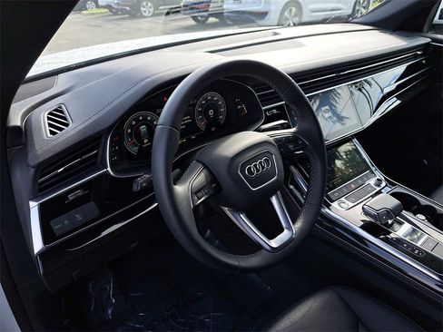 Certified 2024 Audi Q8 Premium Plus image 6