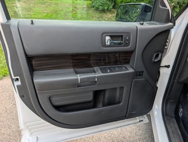 Used 2019 Ford Flex SEL w/ Equipment Group 202A FWD image 31