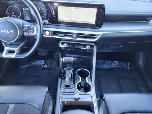 Used 2022 Kia K5 GT-Line image 12