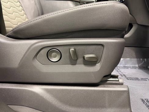 New 2026 Chevrolet Silverado 2500 ZR2 image 29