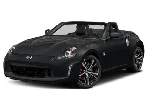Used 2018 Nissan 370Z Touring image 1