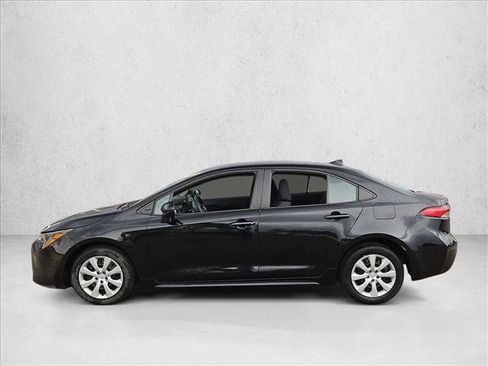 Used 2024 Toyota Corolla LE FWD image 9
