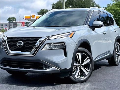 Used 2022 Nissan Rogue SL w/ SL Premium Package FWD image 1