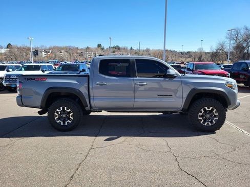 Used 2021 Toyota Tacoma TRD Off-Road w/ Technology Package image 7