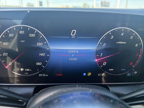 Used 2023 Mercedes-Benz GLC 300 4MATIC image 21
