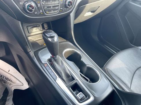 Certified 2020 Chevrolet Equinox Premier FWD image 15