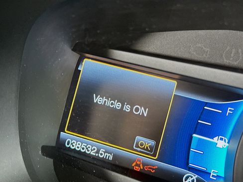 Used 2024 Ford Edge SEL image 19