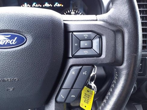 Used 2018 Ford F150 XLT w/ Equipment Group 302A Luxury AWD/4WD image 17