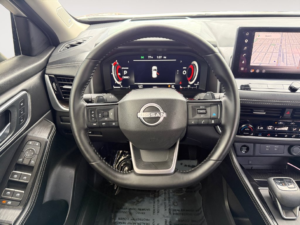 Used 2026 Nissan Rogue Platinum w/ Platinum Premium Package AWD/4WD image 12
