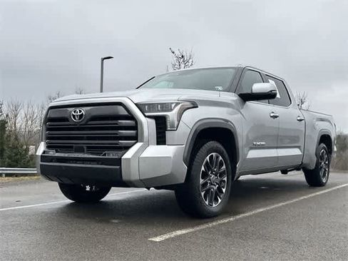 Used 2022 Toyota Tundra Limited image 19