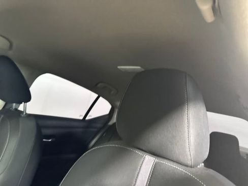 Used 2023 Nissan Sentra SV image 12