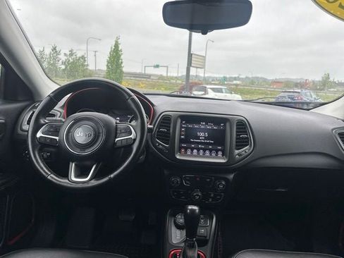 Used 2020 Jeep Compass Trailhawk w/ Cold Weather Group AWD/4WD image 10