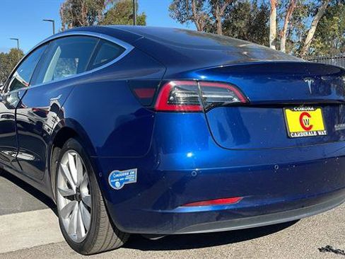 Used 2017 Tesla Model 3 Long Range image 5