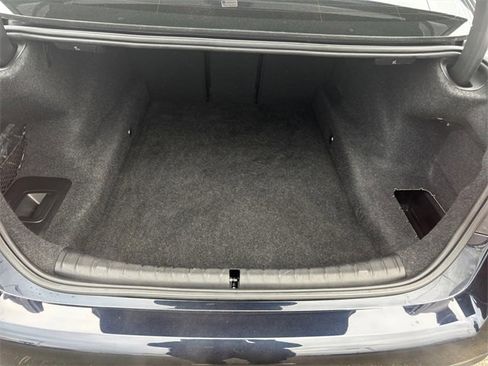 Used 2021 BMW 540i w/ M Sport Package image 36