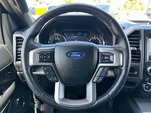 Used 2021 Ford Expedition XLT AWD/4WD image 22
