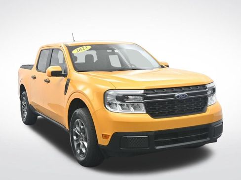 Used 2023 Ford Maverick XLT w/ Equipment Group 300A Standard AWD/4WD image 3