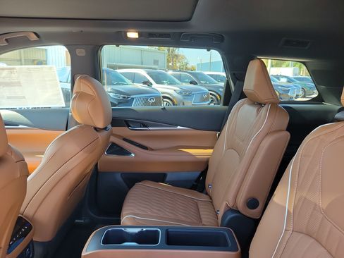 New 2026 INFINITI QX60 Autograph w/ Autograph Tech Package image 9