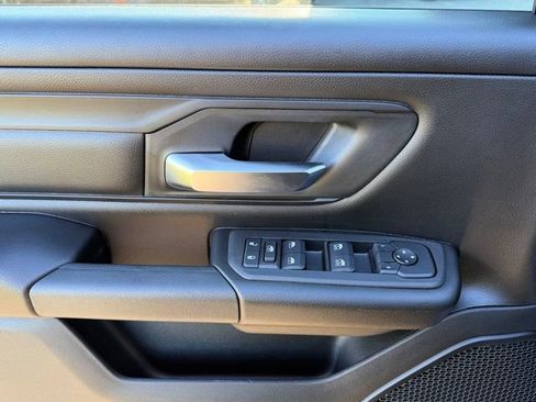 New 2026 RAM 1500 Express AWD/4WD image 15
