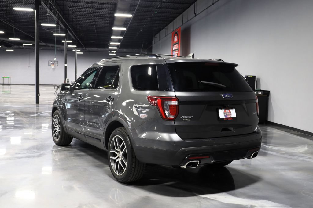 Used 2016 Ford Explorer Sport w/ Equipment Group 401A AWD/4WD image 5
