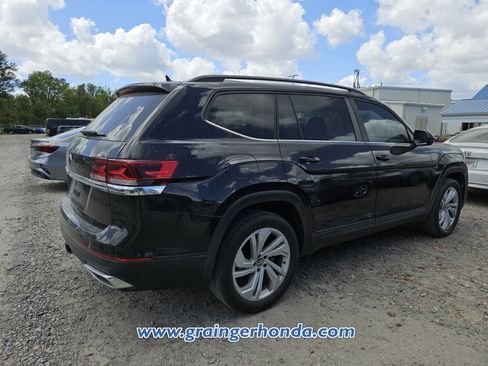 Used 2022 Volkswagen Atlas SE FWD image 6