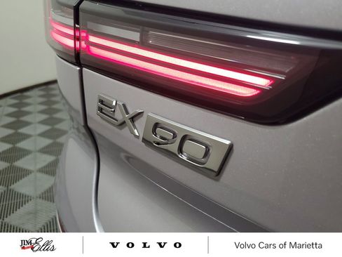 New 2026 Volvo EX90 Plus image 7
