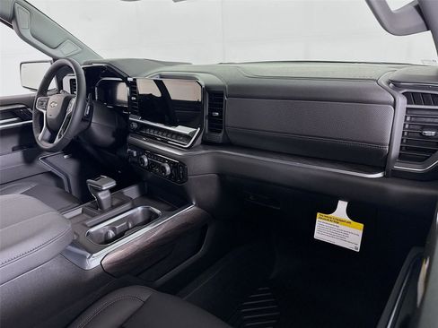 New 2026 Chevrolet Silverado 1500 LTZ AWD/4WD image 23