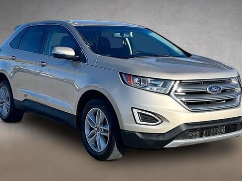 Used 2018 Ford Edge SEL w/ Equipment Group 201A AWD/4WD image 7