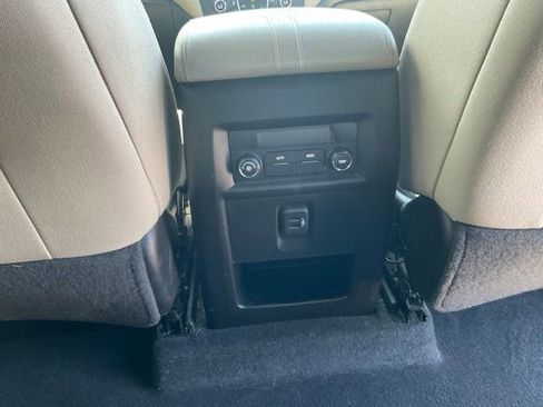 Certified 2023 Chevrolet Traverse LS FWD image 13