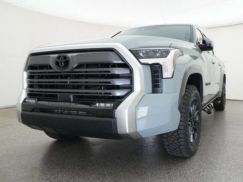 New 2026 Toyota Tundra Limited AWD/4WD image 24