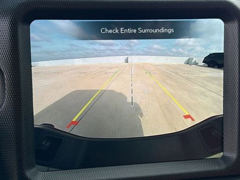 Used 2022 Jeep Gladiator Overland image 19