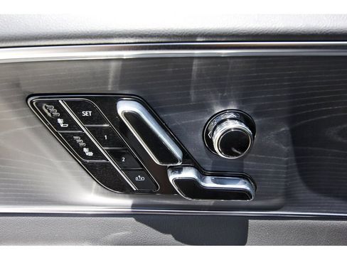 New 2026 Cadillac Lyriq Sport AWD/4WD image 22