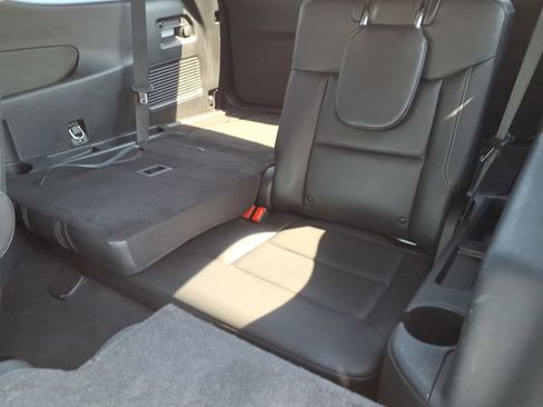 Used 2023 Ford Explorer XLT w/ Equipment Group 202A AWD/4WD image 11