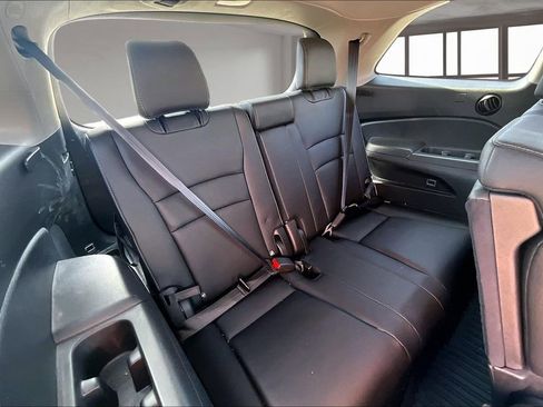 Used 2019 Honda Pilot EX-L image 24