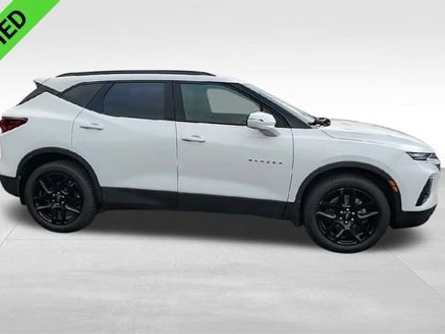 Used 2022 Chevrolet Blazer LT image 10